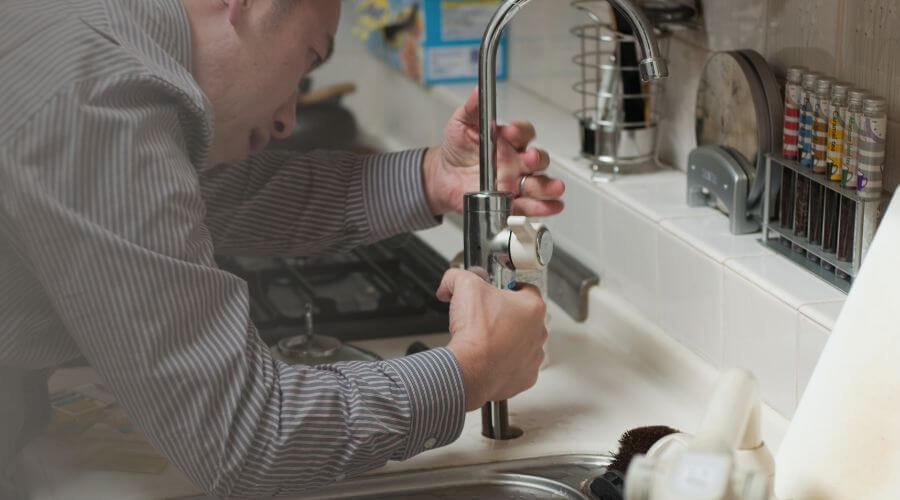 Local water heater installation in Crowley, TX